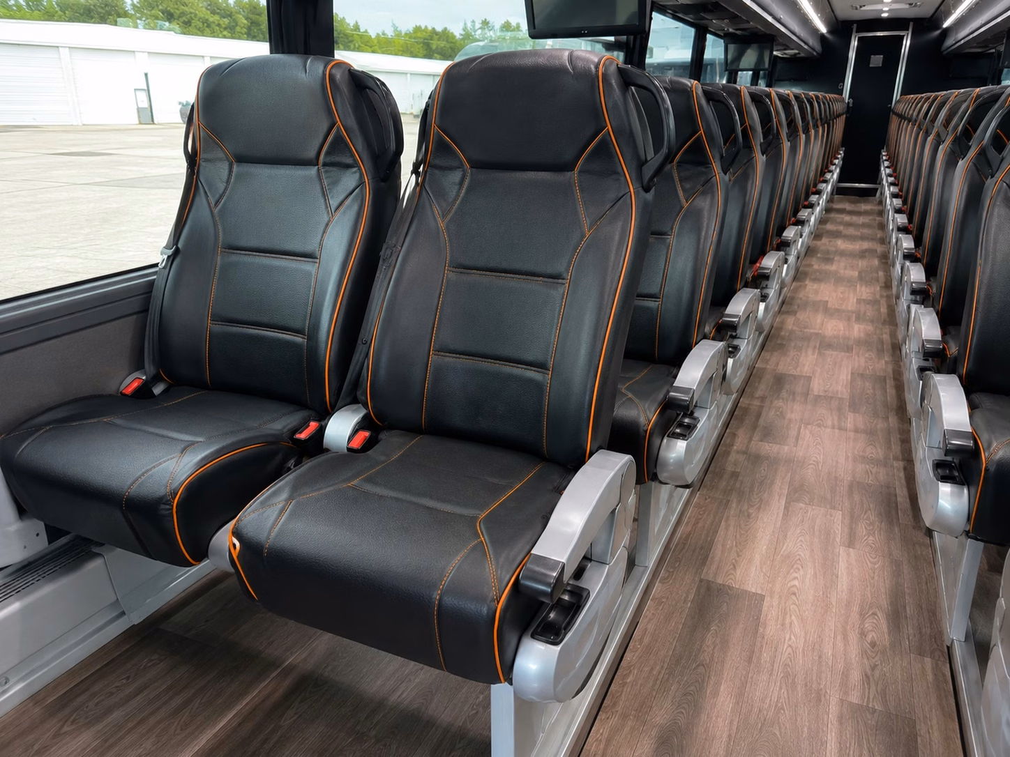 tailgate transportation and fan group shuttles around norman